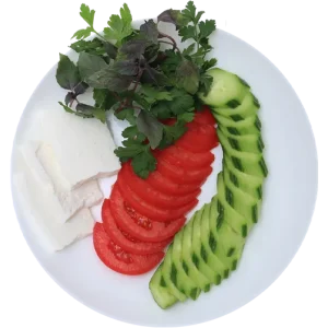 نان ، پنیر ، خیار و گوجه